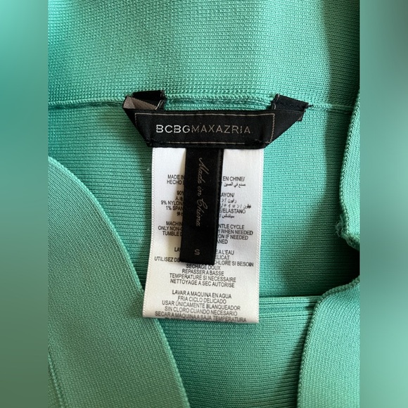 BCBGMAXAZRIA GARDENIA SIMONE TEXTURED POWER SKIRT LHL3B707/B406W SIZE S - Picture 4 of 5